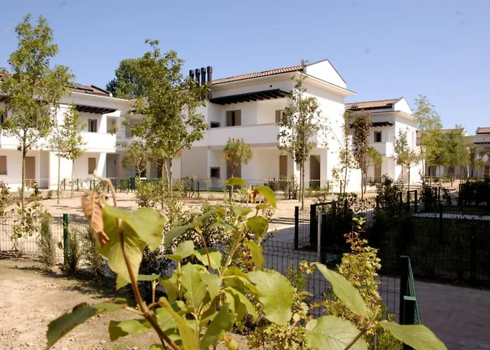 Apartment Luminous Flat With Attic With Pool Bibione