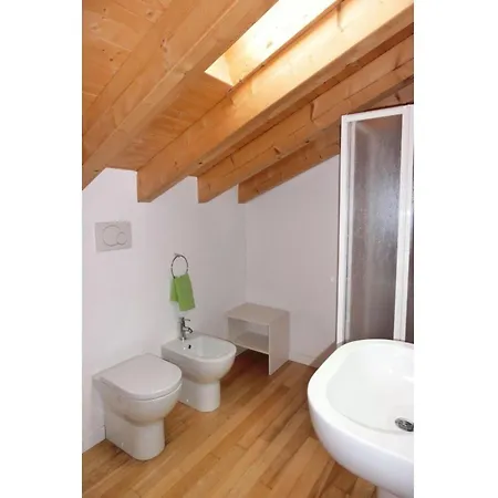 Luminous Flat With Attic With Pool Apartment