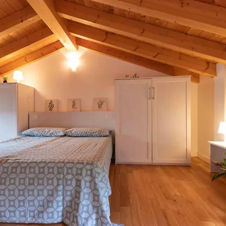 Luminous Flat With Pool Apartment *