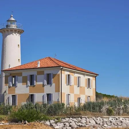 Luminous Flat With Pool Appartement Bibione